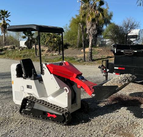 Case SKID, dovoz USA — foto 4 z 9