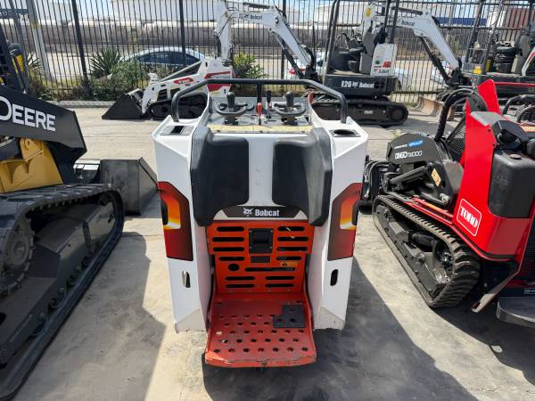 Bobcat MT85, dovoz USA — foto 9 z 12