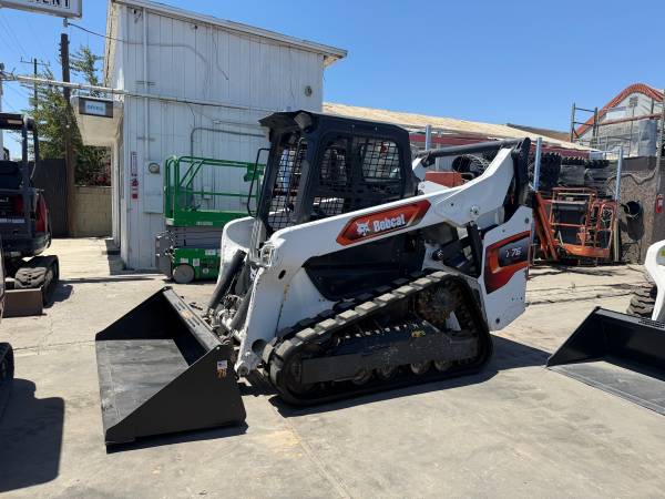 Bobcat T76, dovoz USA — foto 2 z 9