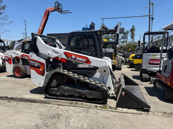 Bobcat T76, dovoz USA — foto 9 z 9