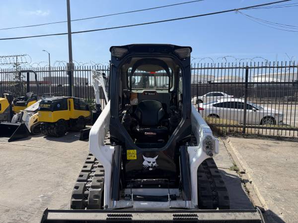 Bobcat T64, dovoz USA — foto 4 z 11