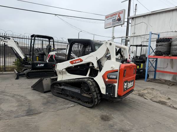 Bobcat T595, dovoz USA — foto 3 z 9
