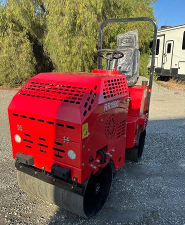Bobcat ROLLER, dovoz USA — foto 4 z 12