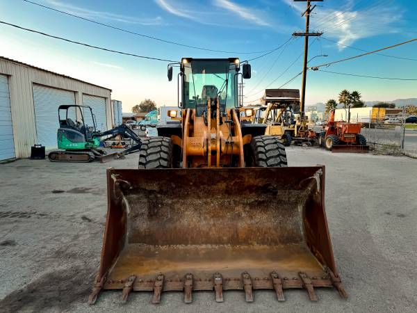 Caterpillar CASE, dovoz USA — foto 8 z 12