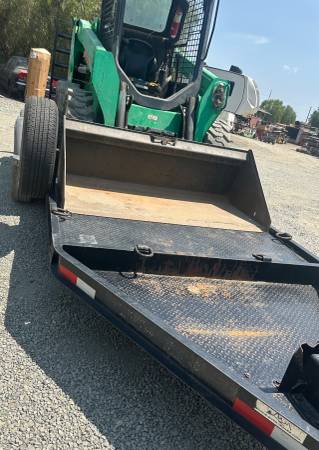 Case EQUIPMENT, dovoz USA — foto 6 z 11