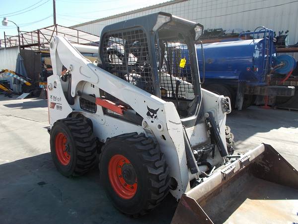Bobcat S740, dovoz USA — foto 2 z 12