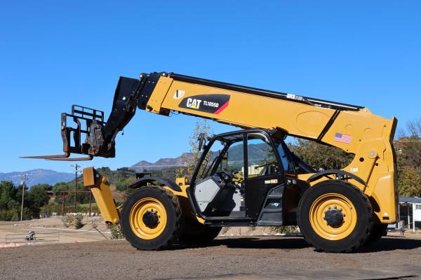 Caterpillar 1055D, dovoz USA — foto 3 z 4