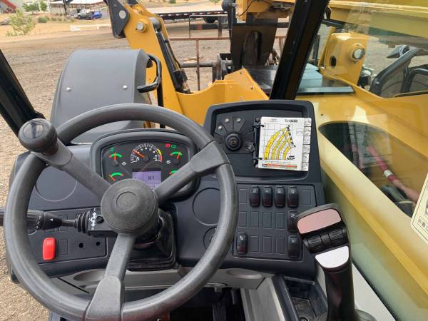 Caterpillar 1055D, dovoz USA — foto 4 z 4