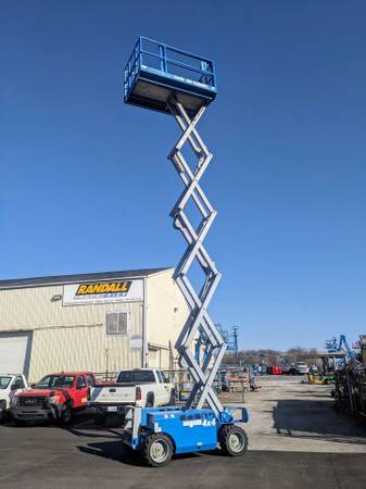 HUGE, dovoz USA — foto 3 z 12