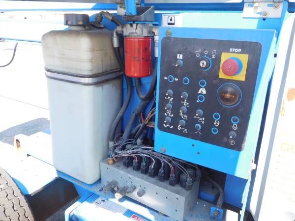 2007 Genie, dovoz USA — foto 2 z 12