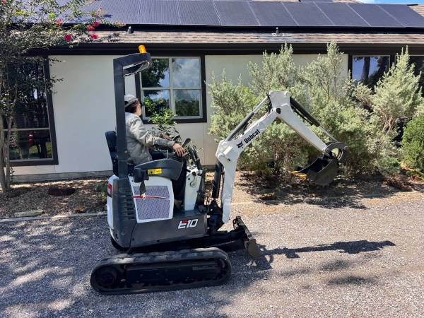 Bobcat E10, dovoz USA — foto 5 z 9