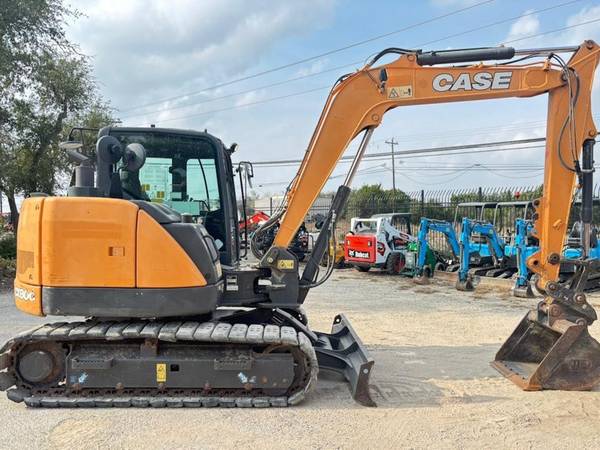 Case MIDI-EXCAVATOR, dovoz USA — foto 1