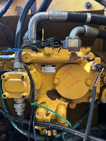 Caterpillar 320C, dovoz USA — foto 4 z 7