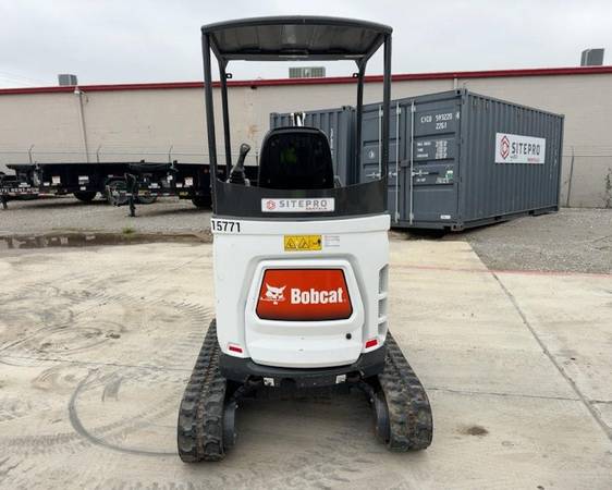 Bobcat UP, dovoz USA — foto 1 z 5 Bobcat UP, dovoz USA — foto 1 z 5