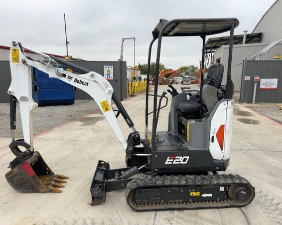Bobcat UP, dovoz USA — foto 3 z 5
