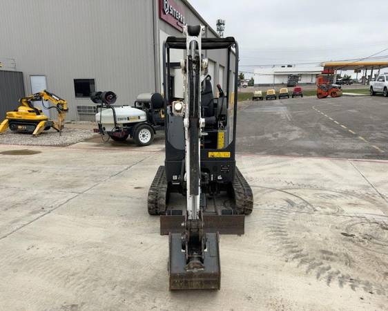 Bobcat UP, dovoz USA — foto 4 z 5