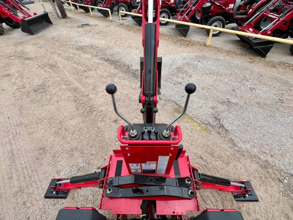 MAHINDRA, dovoz USA — foto 5 z 12