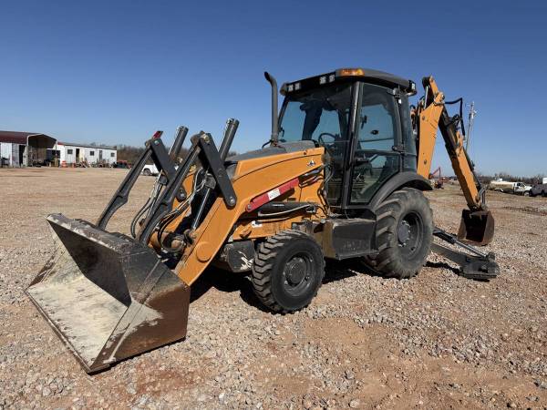 Caterpillar CASE, dovoz USA — foto 1 z 12 Caterpillar CASE, dovoz USA — foto 1 z 12