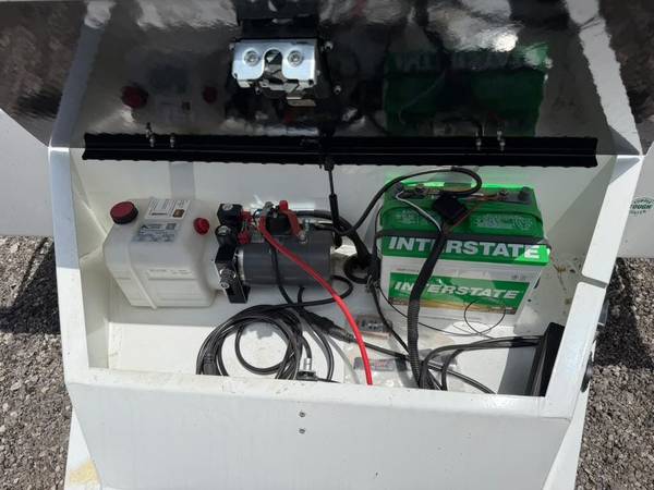 Bobcat LOAD, dovoz USA — foto 10 z 12