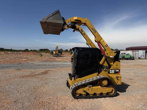 Caterpillar 259D, dovoz USA — foto 3 z 12