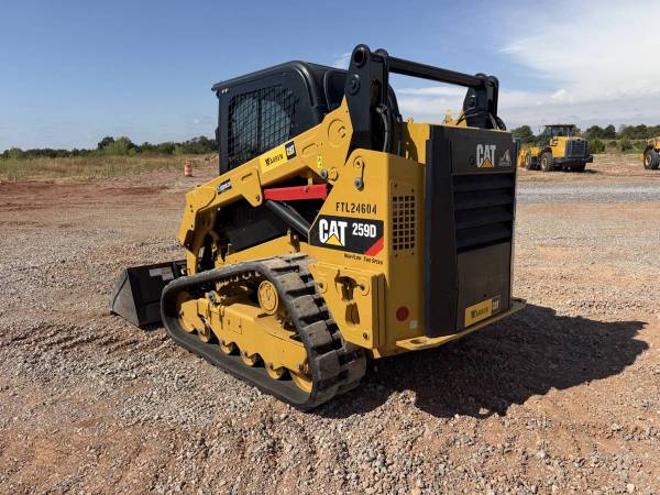 Caterpillar 259D, dovoz USA — foto 9 z 12