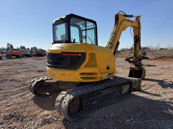Caterpillar JCB, dovoz USA — foto 7 z 12