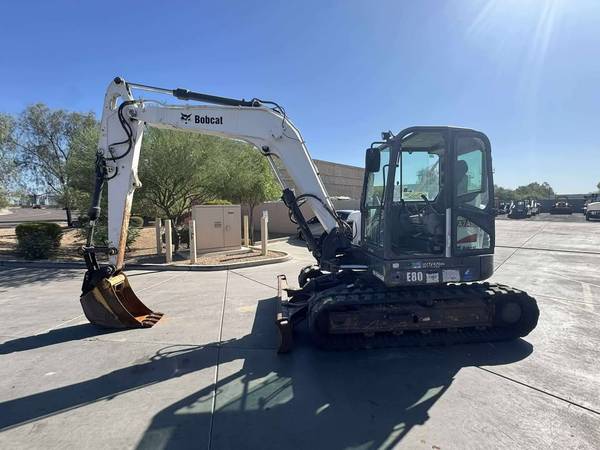 Bobcat E80, dovoz USA — foto 2 z 9