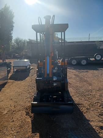 NEW, dovoz USA — foto 11 z 11
