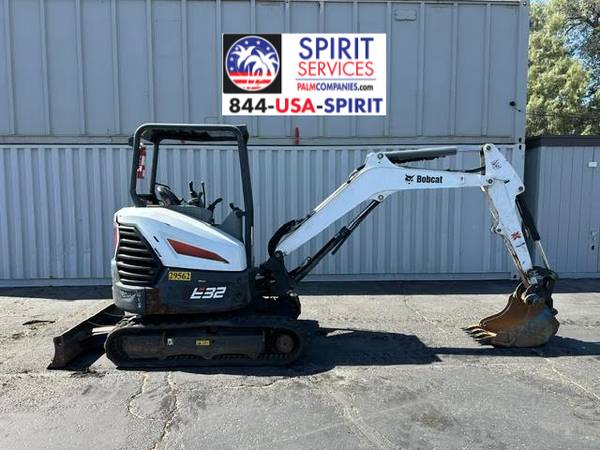 Bobcat E32I, dovoz USA — foto 4 z 7