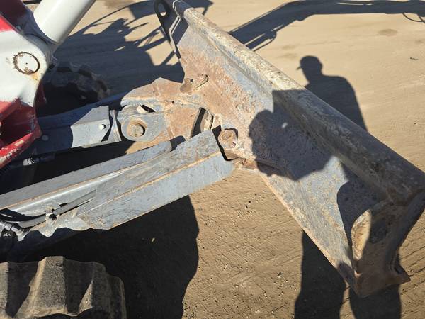 Takeuchi TB, dovoz USA — foto 4 z 7