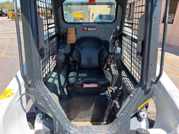 Bobcat S64, dovoz USA — foto 8 z 10