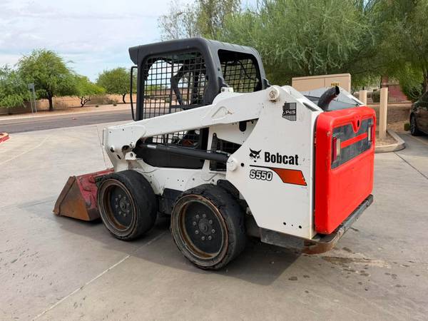 Bobcat S550, dovoz USA — foto 4 z 8