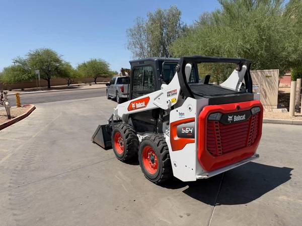 Bobcat S64, dovoz USA — foto 3 z 9