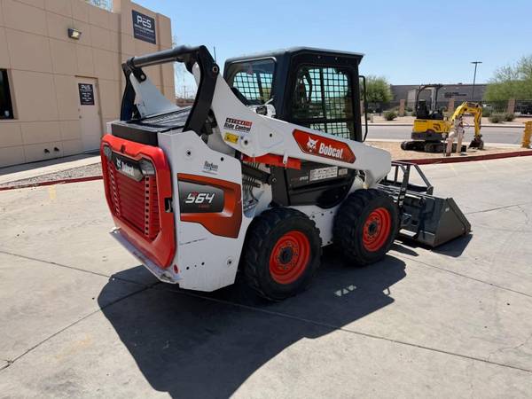 Bobcat S64, dovoz USA — foto 5 z 9