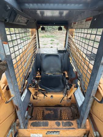 Case SKID, zlatá, dovoz USA — foto 6 z 10
