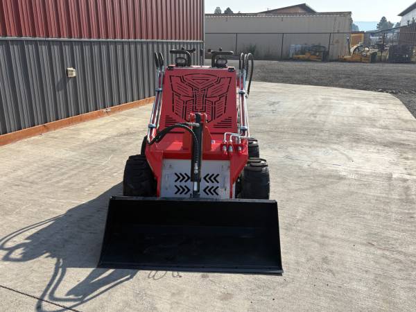 Caterpillar MINI, dovoz USA — foto 2 z 12
