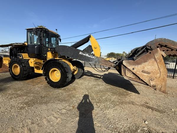 Caterpillar 930M, dovoz USA — foto 3 z 12
