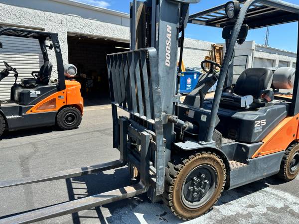 Doosan LOW, dovoz USA — foto 7 z 10