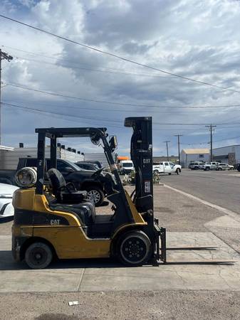 Caterpillar C5000, dovoz USA — foto 3 z 9