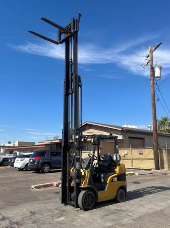 Caterpillar C5000, dovoz USA — foto 6 z 9
