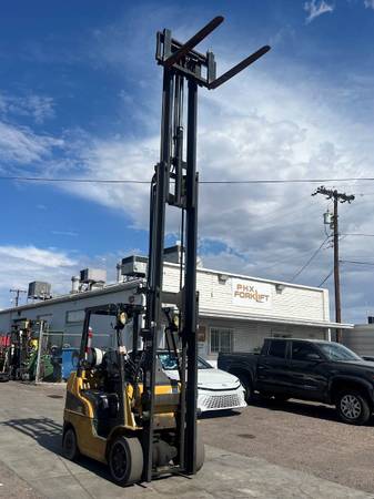 Caterpillar C5000, dovoz USA — foto 7 z 9