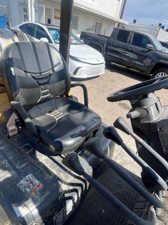 Caterpillar C5000, dovoz USA — foto 8 z 9