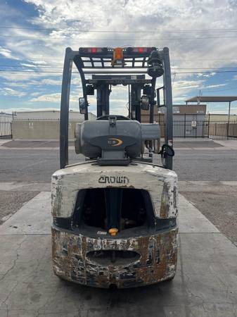 2018 CROWN, dovoz USA — foto 4 z 9