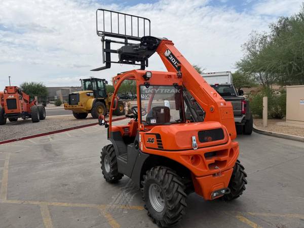 JLG SKYTRAK, dovoz USA — foto 3 z 6