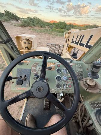 TELEHANDLER, zlatá, dovoz USA — foto 12 z 12