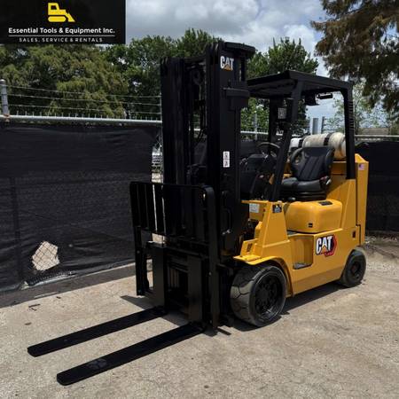 Caterpillar, dovoz USA — foto 2 z 12