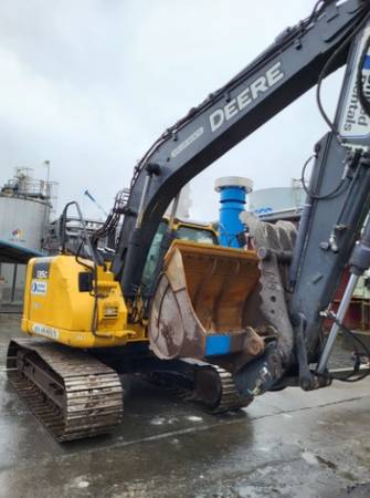 John Deere 135G, dovoz USA — foto 2 z 4