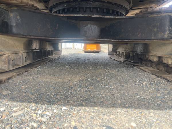 Caterpillar 330BL, dovoz USA — foto 5 z 12