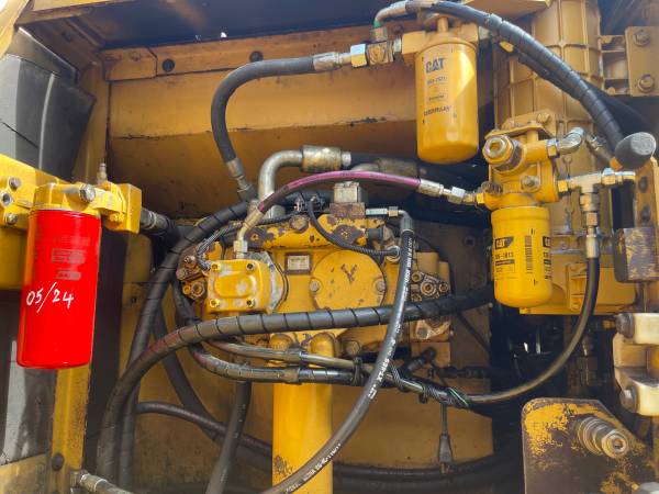 Caterpillar 322C, dovoz USA — foto 5 z 12