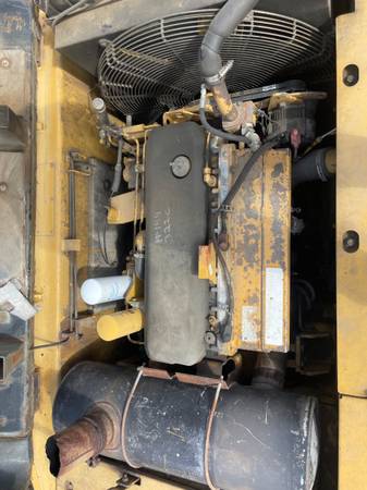Caterpillar 322C, dovoz USA — foto 8 z 12